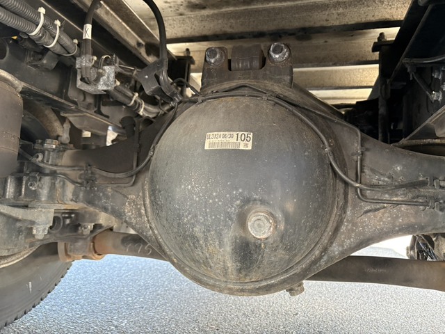 中古冷凍バン いすゞ フォワード