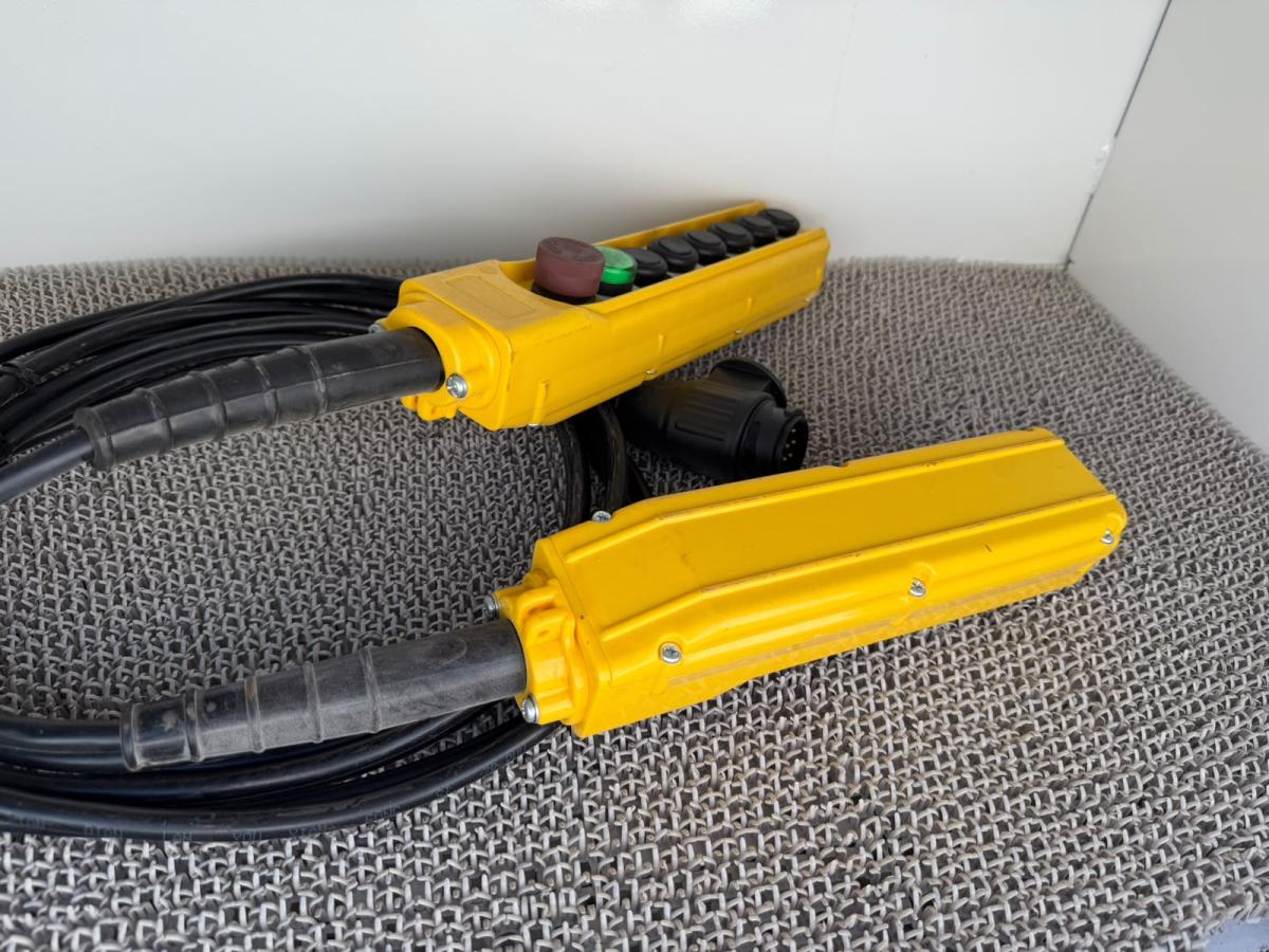 中古特装車その他 三菱ふそう ファイター