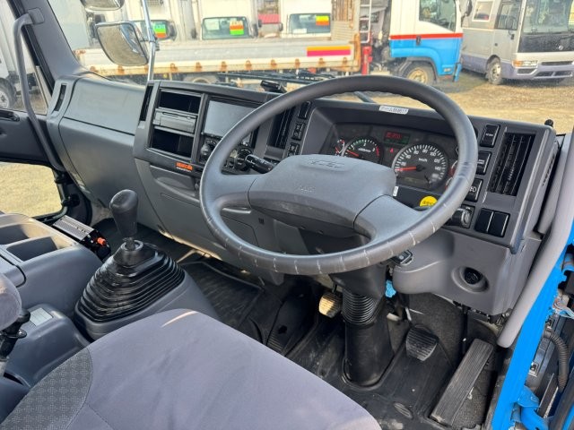 中古セルフクレーン いすゞ フォワード