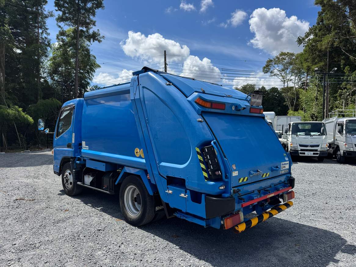 中古塵芥車(パッカー車) 三菱ふそう キャンター