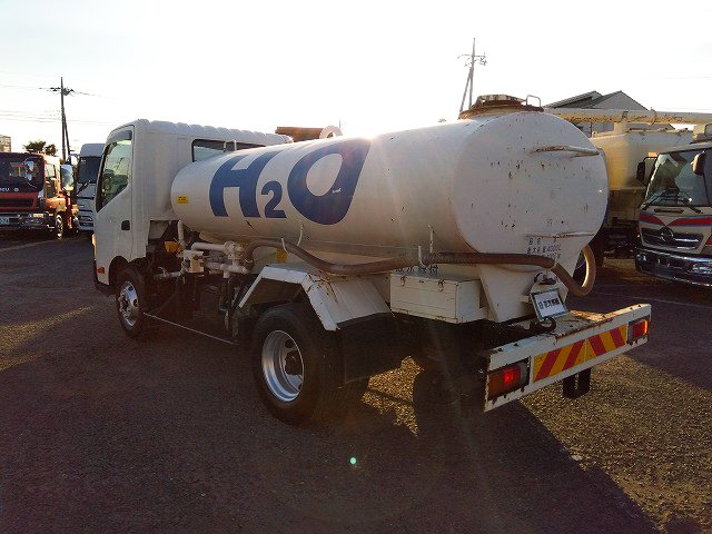 中古散水車 日野 デュトロ