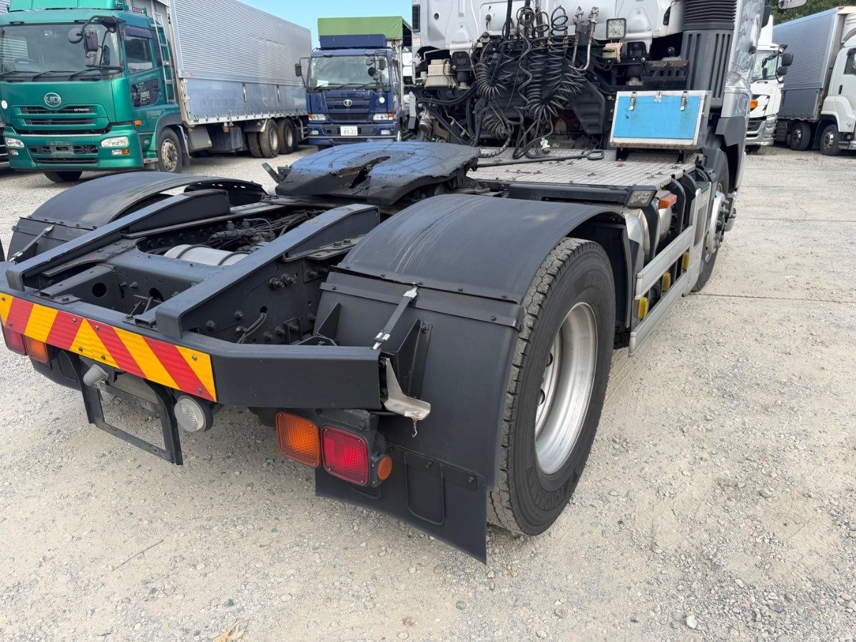 中古トラクタ 日野 プロフィア