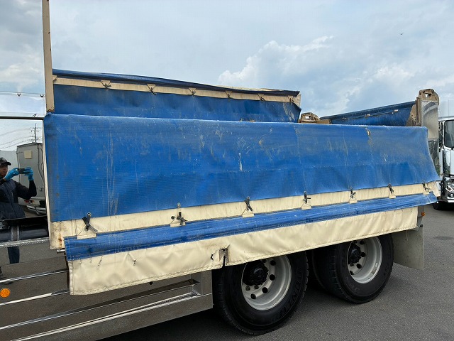 中古ダンプ 日野 プロフィア