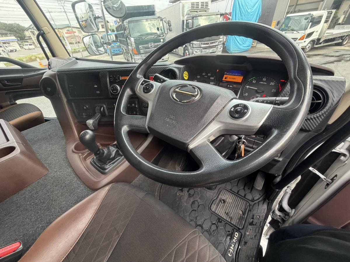 中古アルミウィング 日野 プロフィア