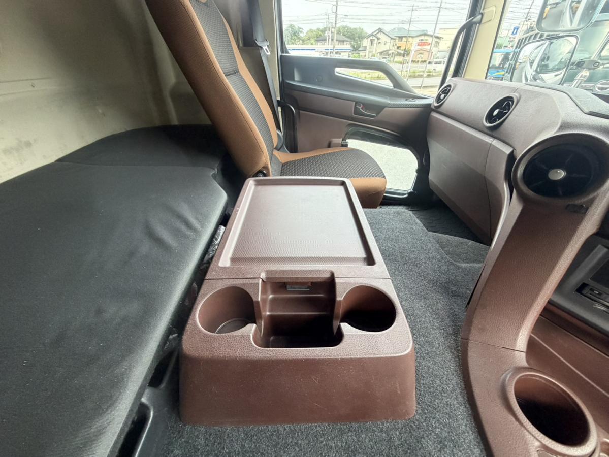 中古アルミウィング 日野 プロフィア