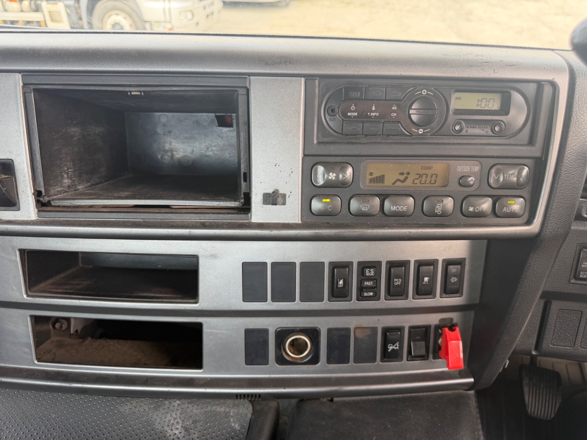 中古トラクタ 日野 プロフィア