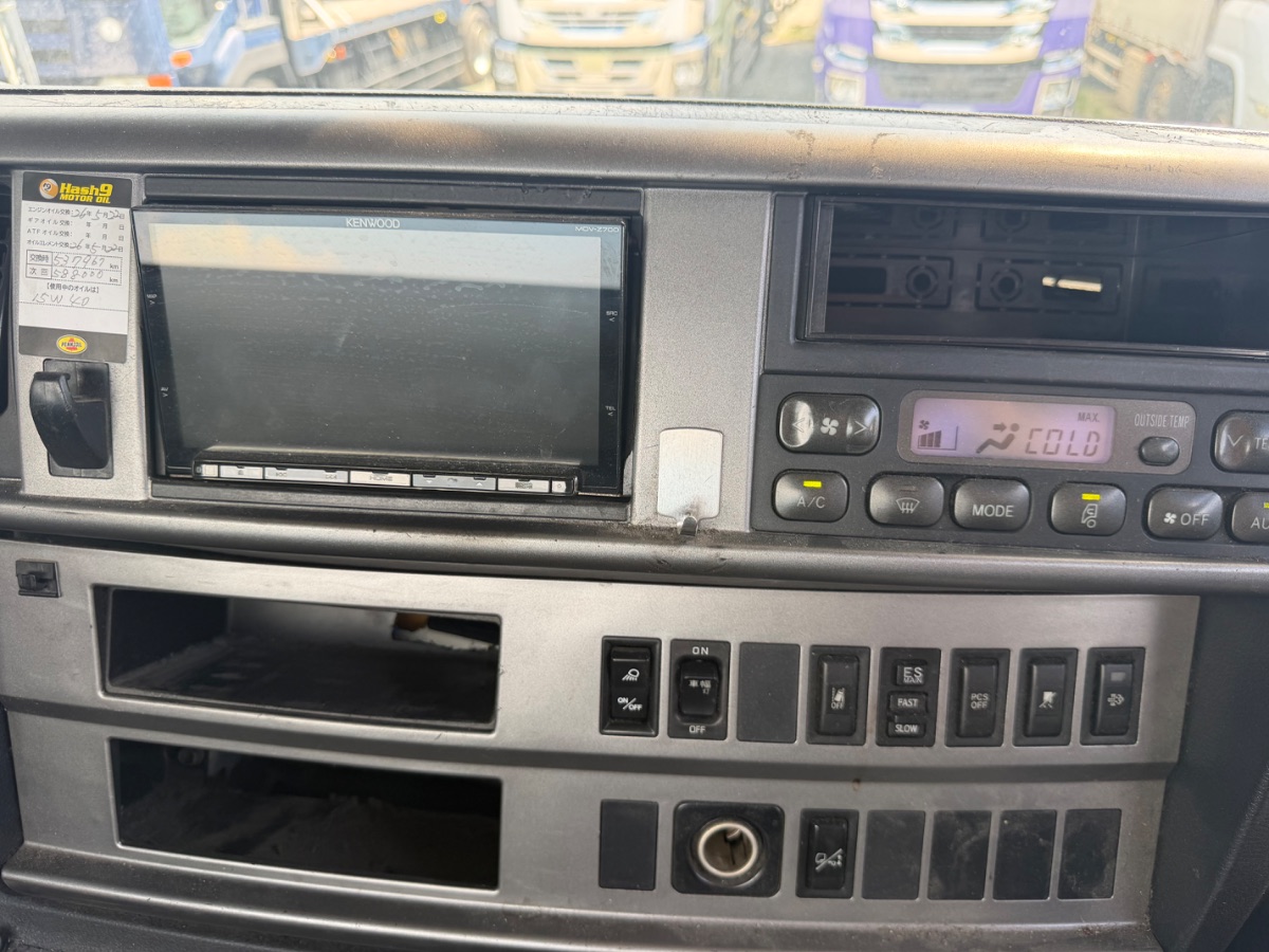 中古トラクタ 日野 プロフィア