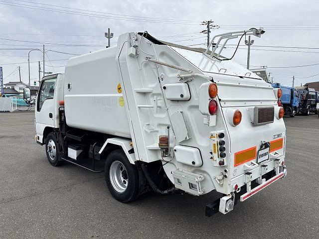 中古塵芥車(パッカー車) いすゞ エルフ