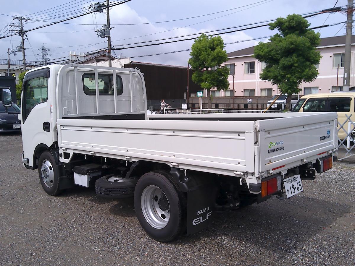 中古平ボディ いすゞ エルフ