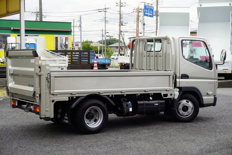 中古平ボディ 三菱ふそう キャンター