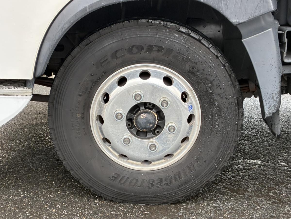 中古冷凍バン 日野 