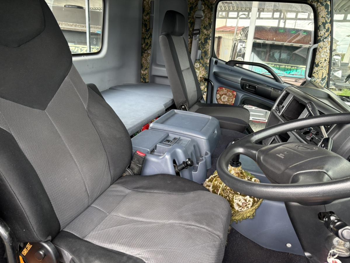 中古トラクタ 日野 プロフィア