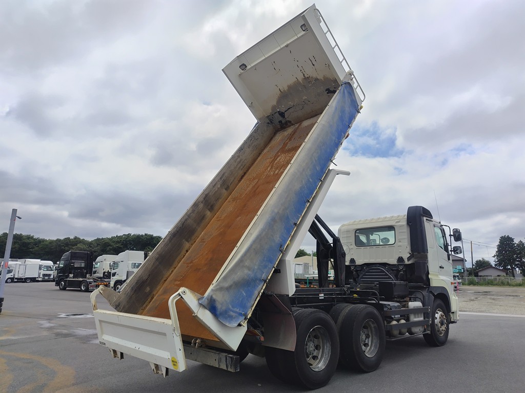 日野プロフィア　ダンプ用　砂切りホワイトメタル製模型製作用パーツ 中古ダンプ 日野 プロフィア /5300×2200☆極東☆土砂ダンプ☆自動