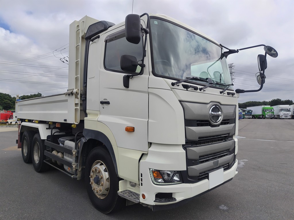 日野プロフィア　ダンプ用　砂切りホワイトメタル製模型製作用パーツ 中古ダンプ 日野 プロフィア /5300×2200☆極東☆土砂ダンプ☆自動