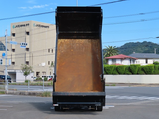 中古ダンプ 三菱ふそう ファイター