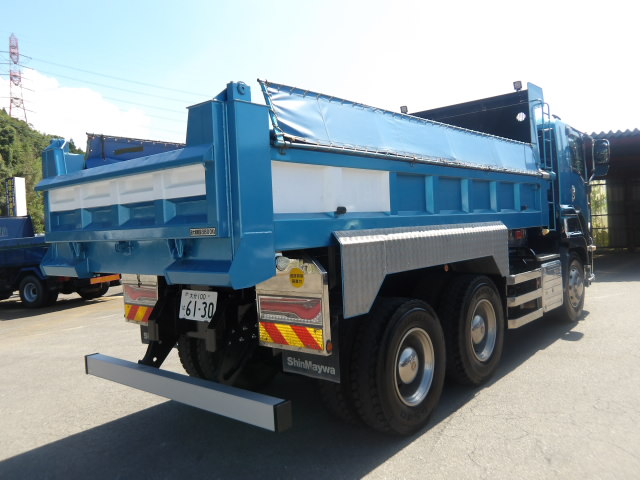 中古ダンプ いすゞ ギガ