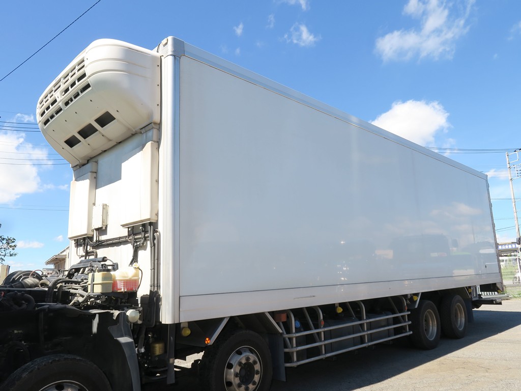 中古冷凍バン UDトラックス クオン /検付 4軸25t 冷凍バン 格納P/G