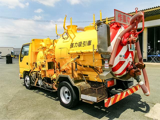 いすゞ エルフ 名鉄運輸 幸せの黄色いこぐま仕様 笑 中古清掃車 いすゞ エルフ /H26年 兼松エンジニアリング 強力吸引車